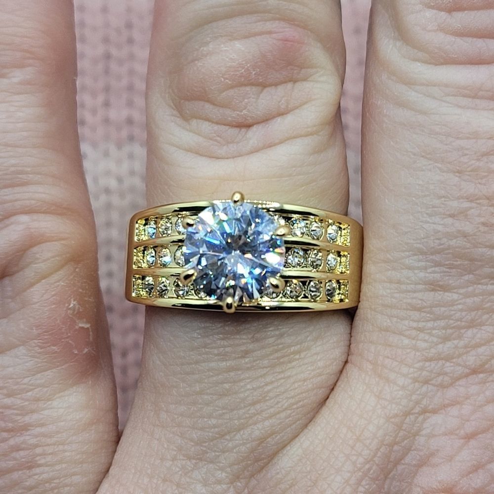 5/$21 😊 Gold Cz Triple-Row Ring in Multiple Sizes Available